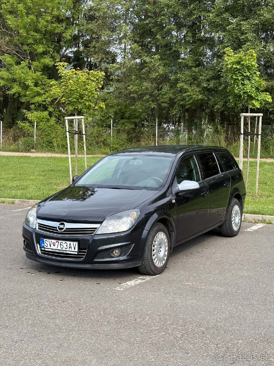 Opel Astra 1.6 benzín 85 kW. - 2