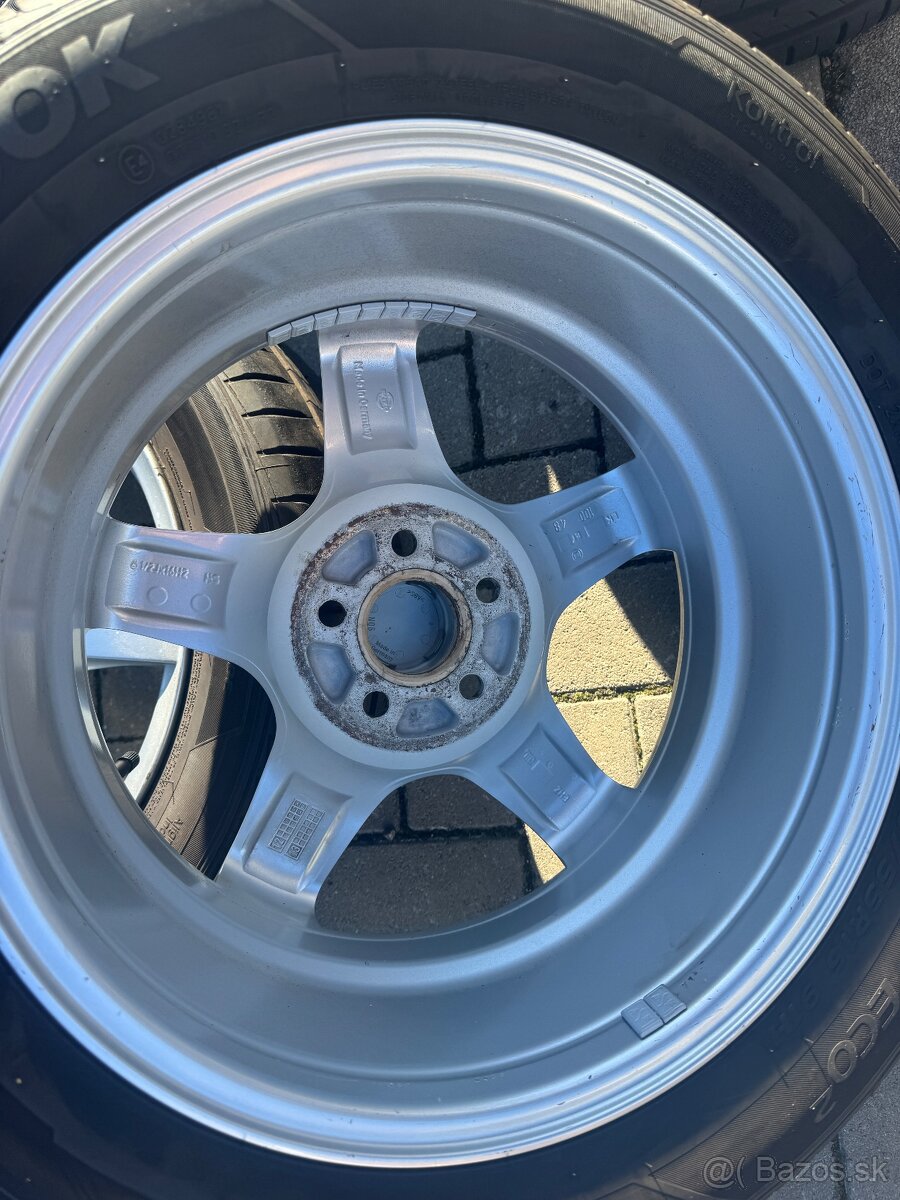 Subaru Impreza 205/55R16 - 2