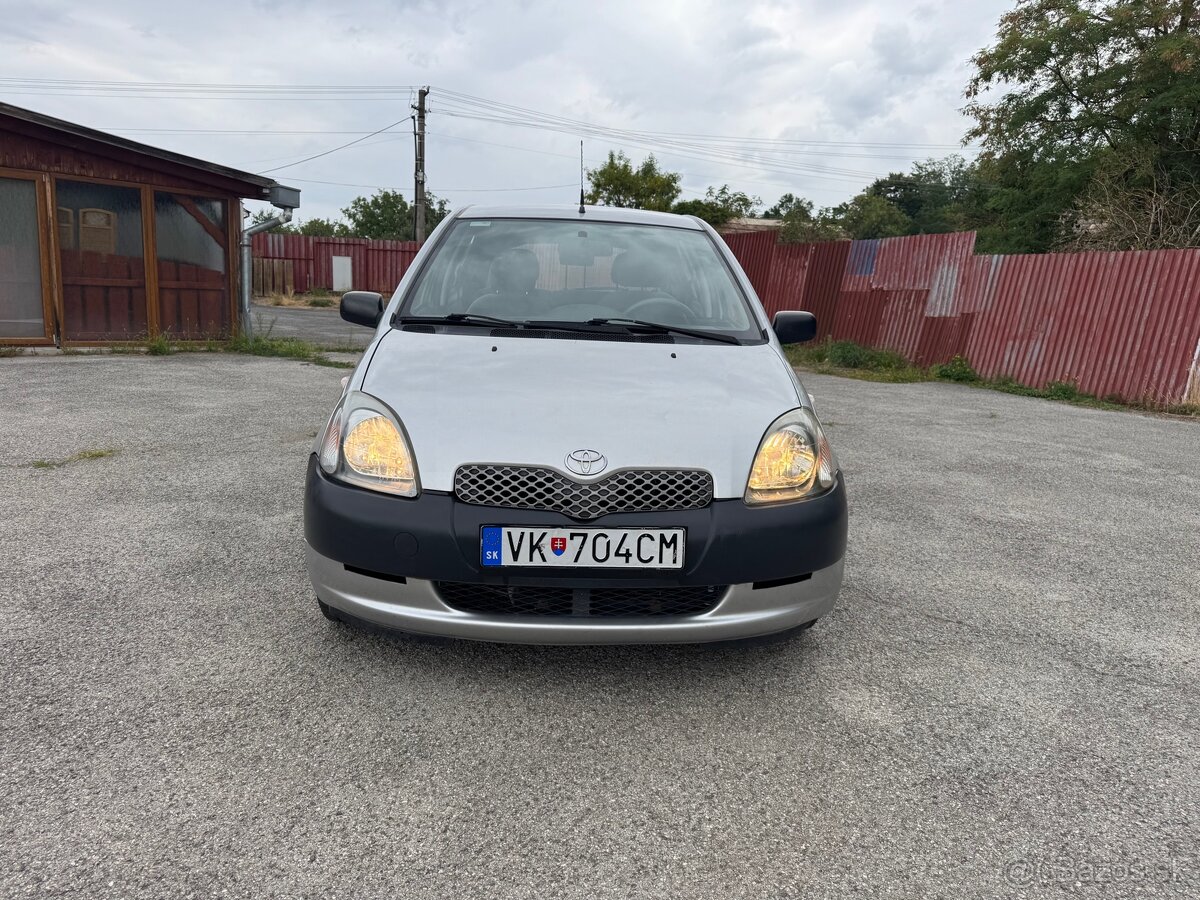 Toyota Yaris - 2