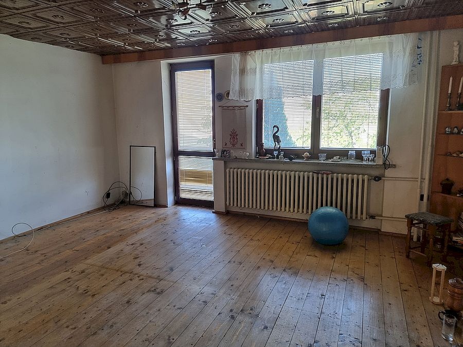 Rodinný dom s menším pozemkom, na bývanie alebo prenajímanie - 2