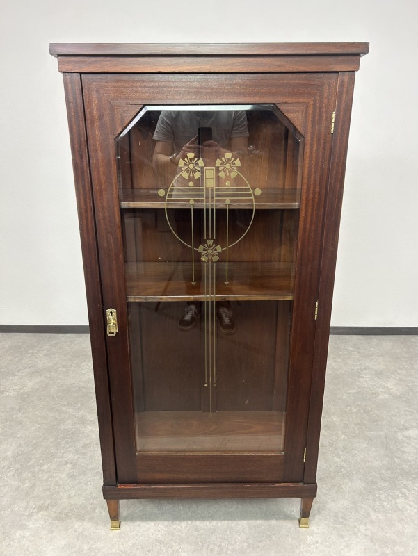 Starožitné vitríny - 2