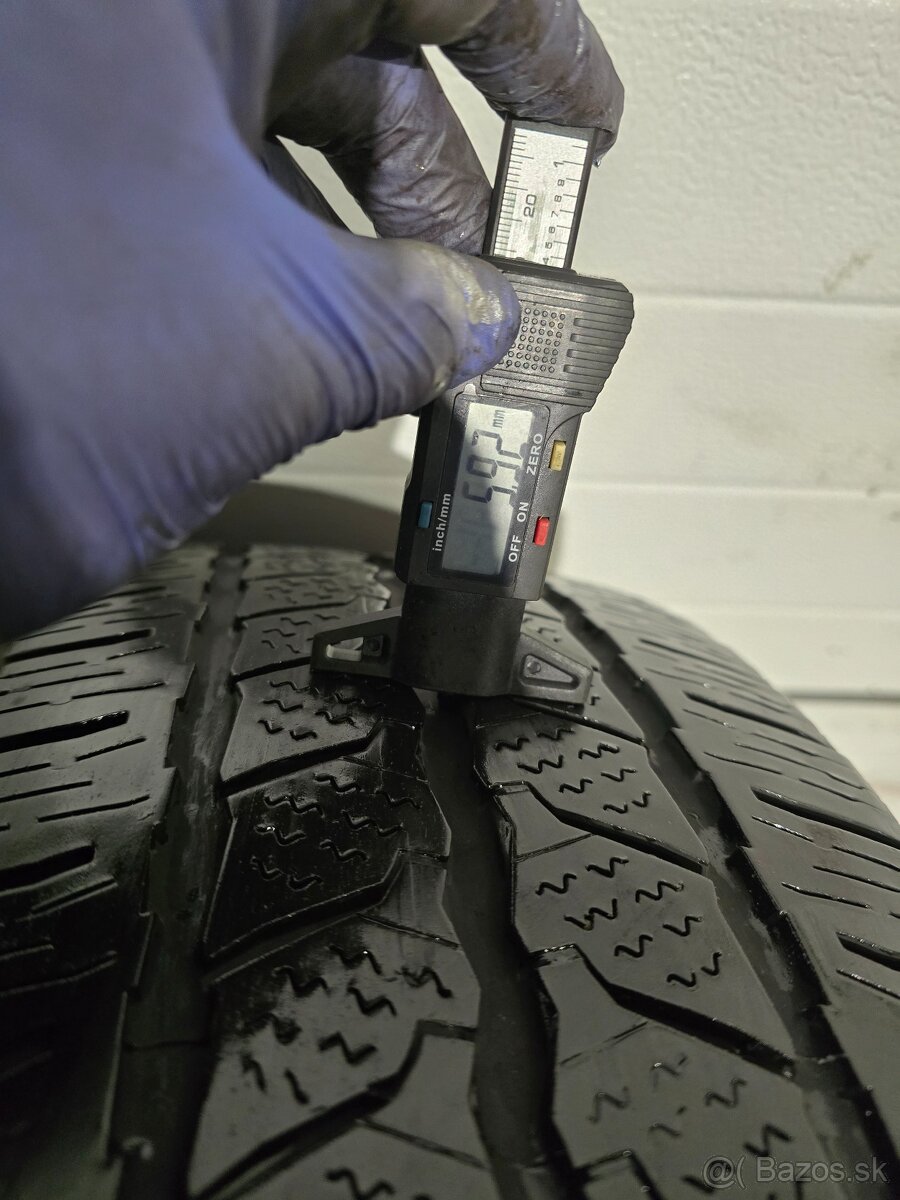 Zimné Pneu Continental ContiVANContact 235/65 R16 C - 2