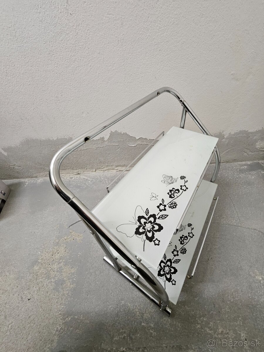 Políčka do kúpeľne - 2