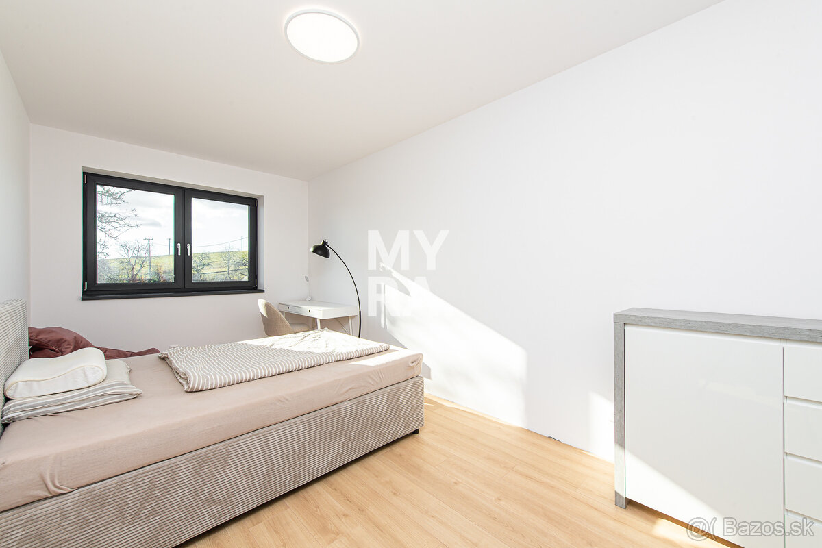 PRENÁJOM / zariadený 5-izbový rodinný dom / Podhorany - 2