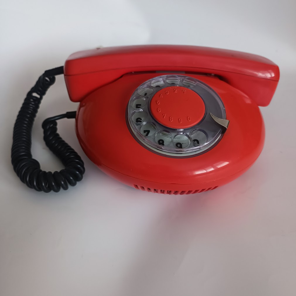 Predám 16 modelov retro telefóny od 60-tých rokov. - 2