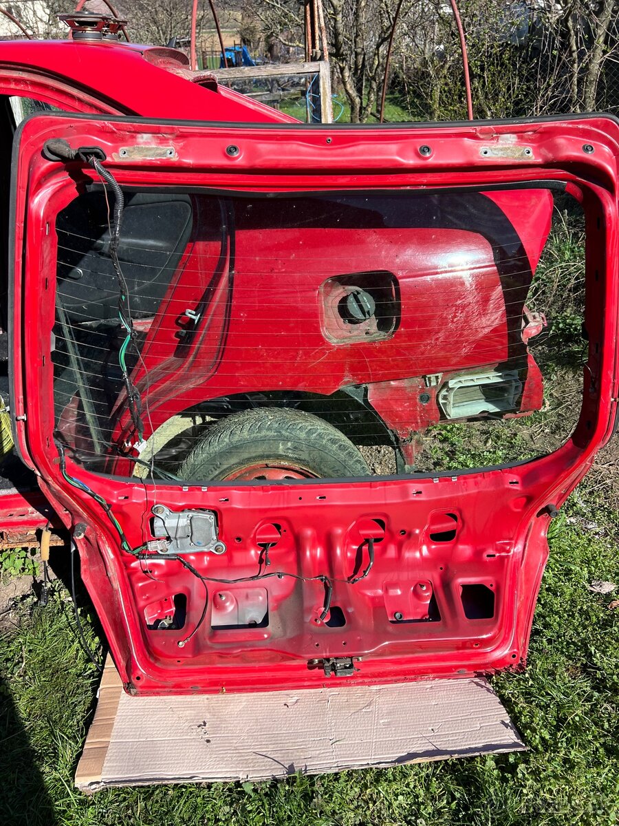 Kufrové dvere Honda Civic 6 Fastback - anglan - 2