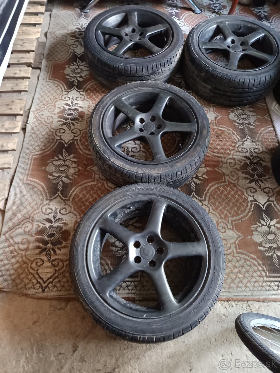 Elektrony 225/45ZR17 - 2