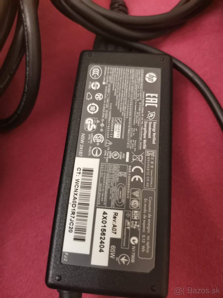 Adaptéry k notebookom HP a DELL - 2