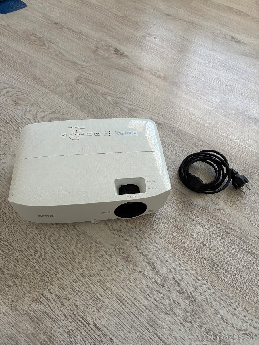 Projektor BENQ - 2