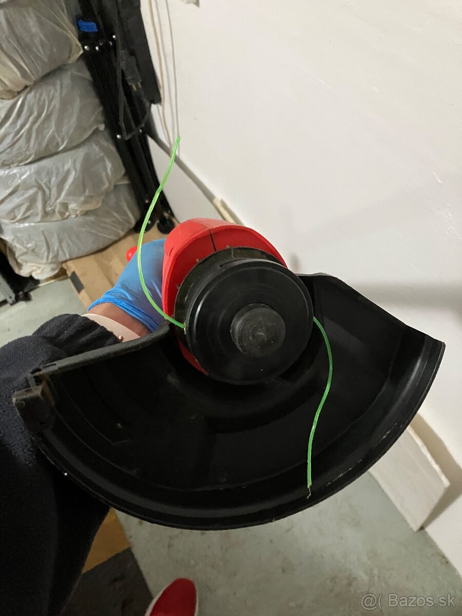 Elektricka strunova kosacka Levita GT250 - 2