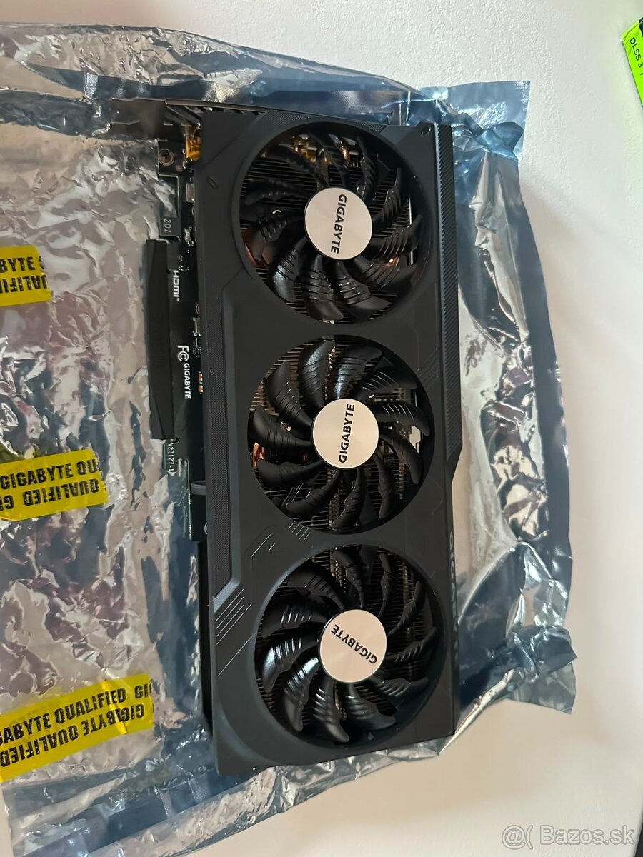 GIGABYTE RTX 4070 SUPER WINDFORCE OC 12G - 2
