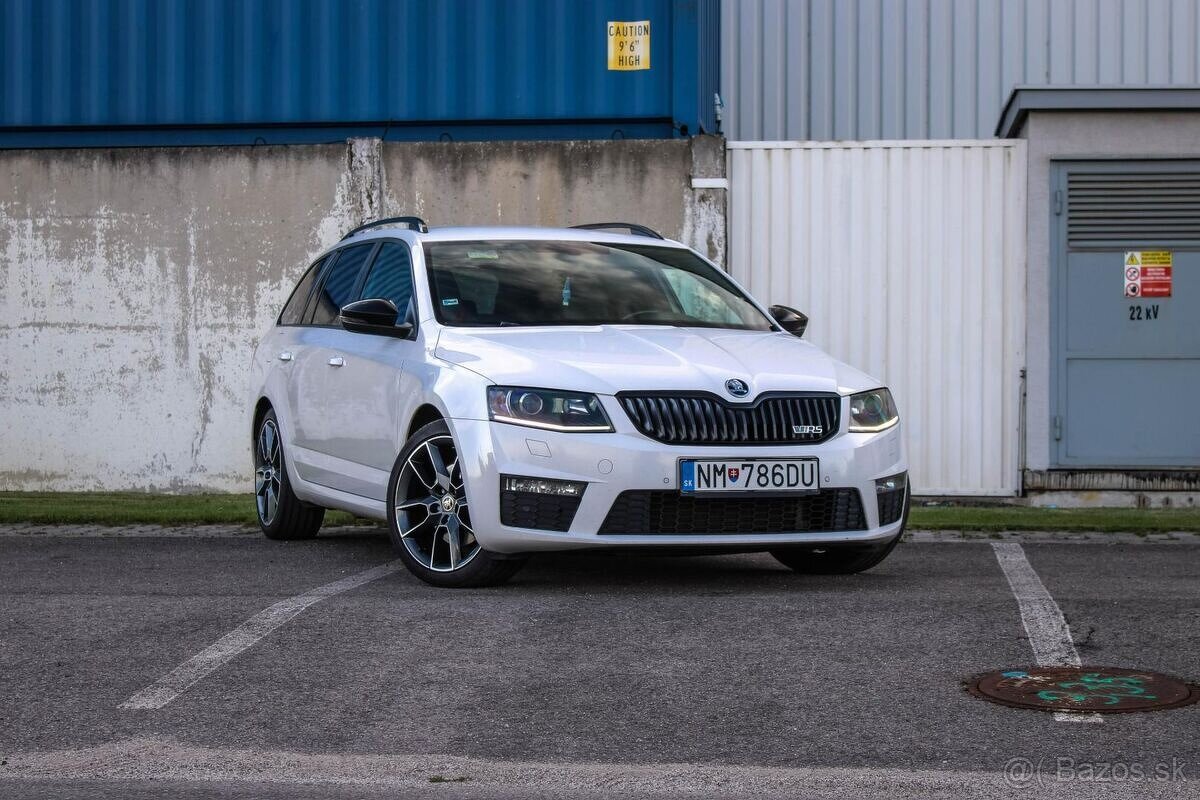 Škoda Octavia Combi 2.0 TDI DPF RS DSG - 2