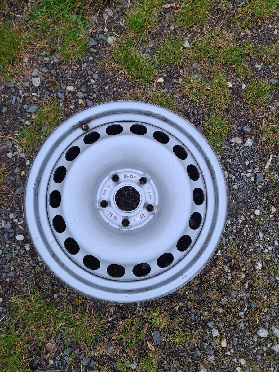 Plechovy disk 5x112mm r16 - 2