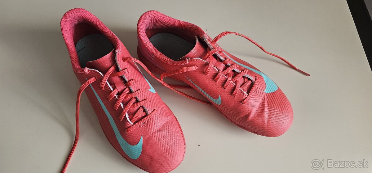 Chlapčenské kopačky Nike - 2