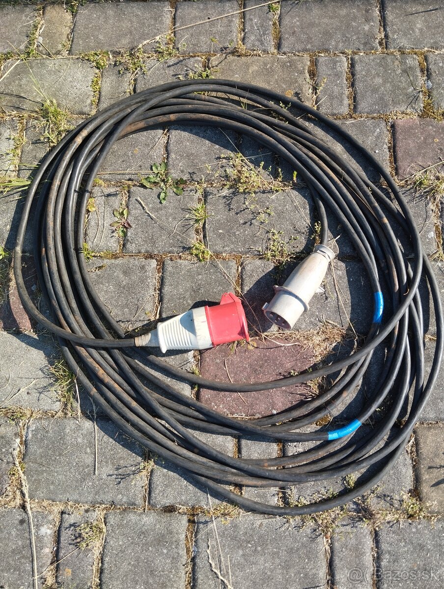 Predlžovací kábel - 2