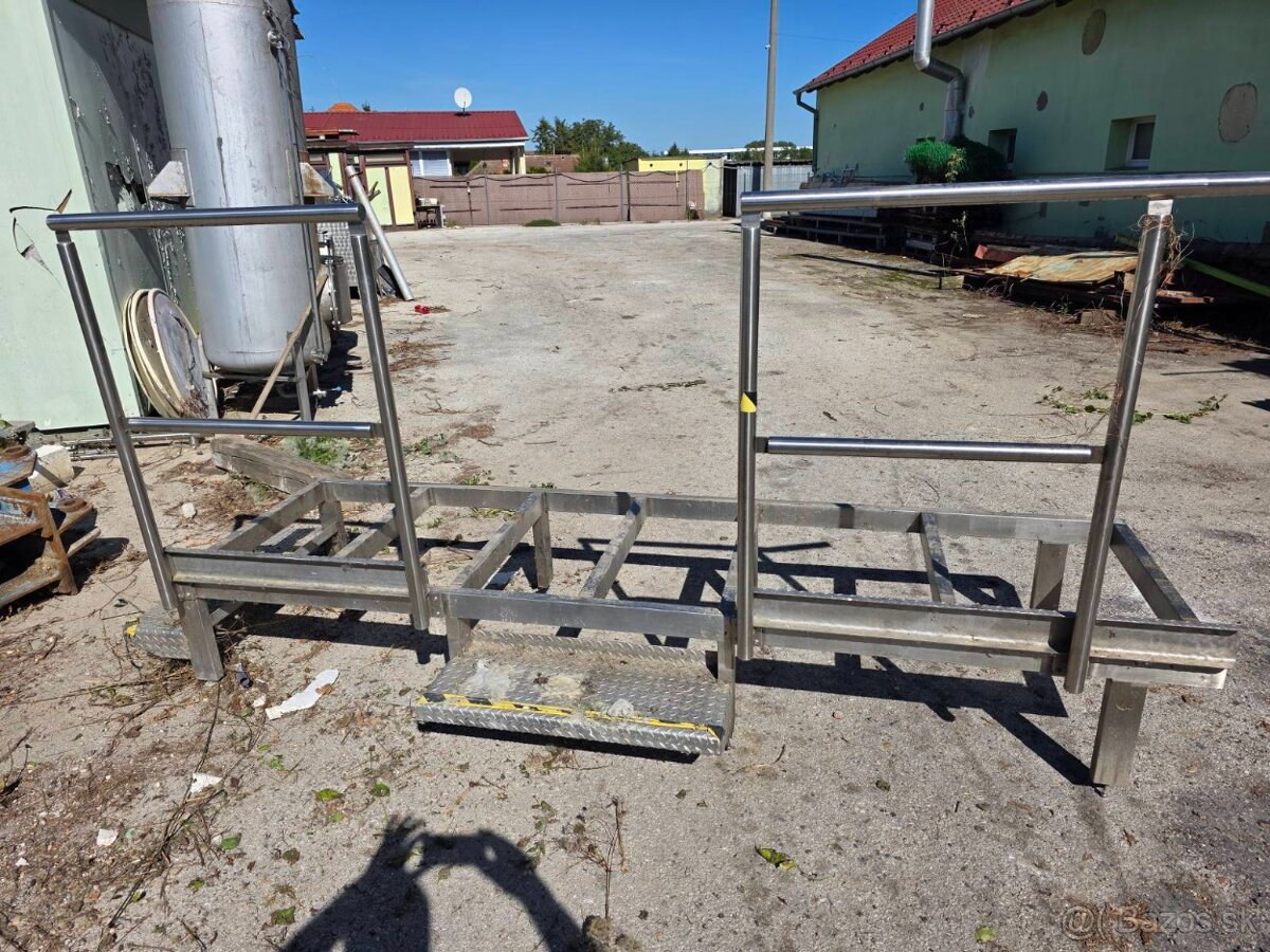 Nerezova konstrukcia - 2