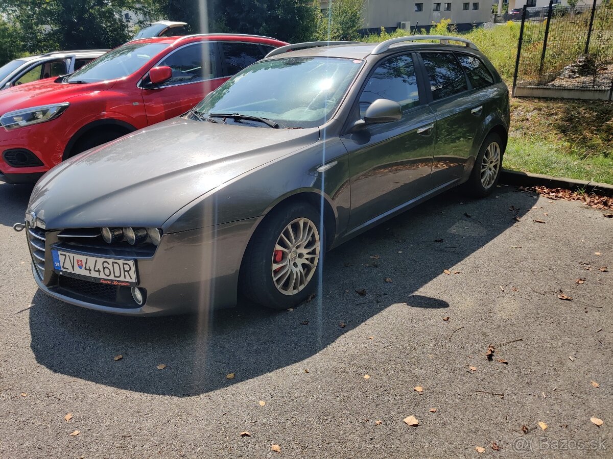 Alfa Romeo 159 SW facelift 1.9JTD 110KW 6q m/t 2008 - 2