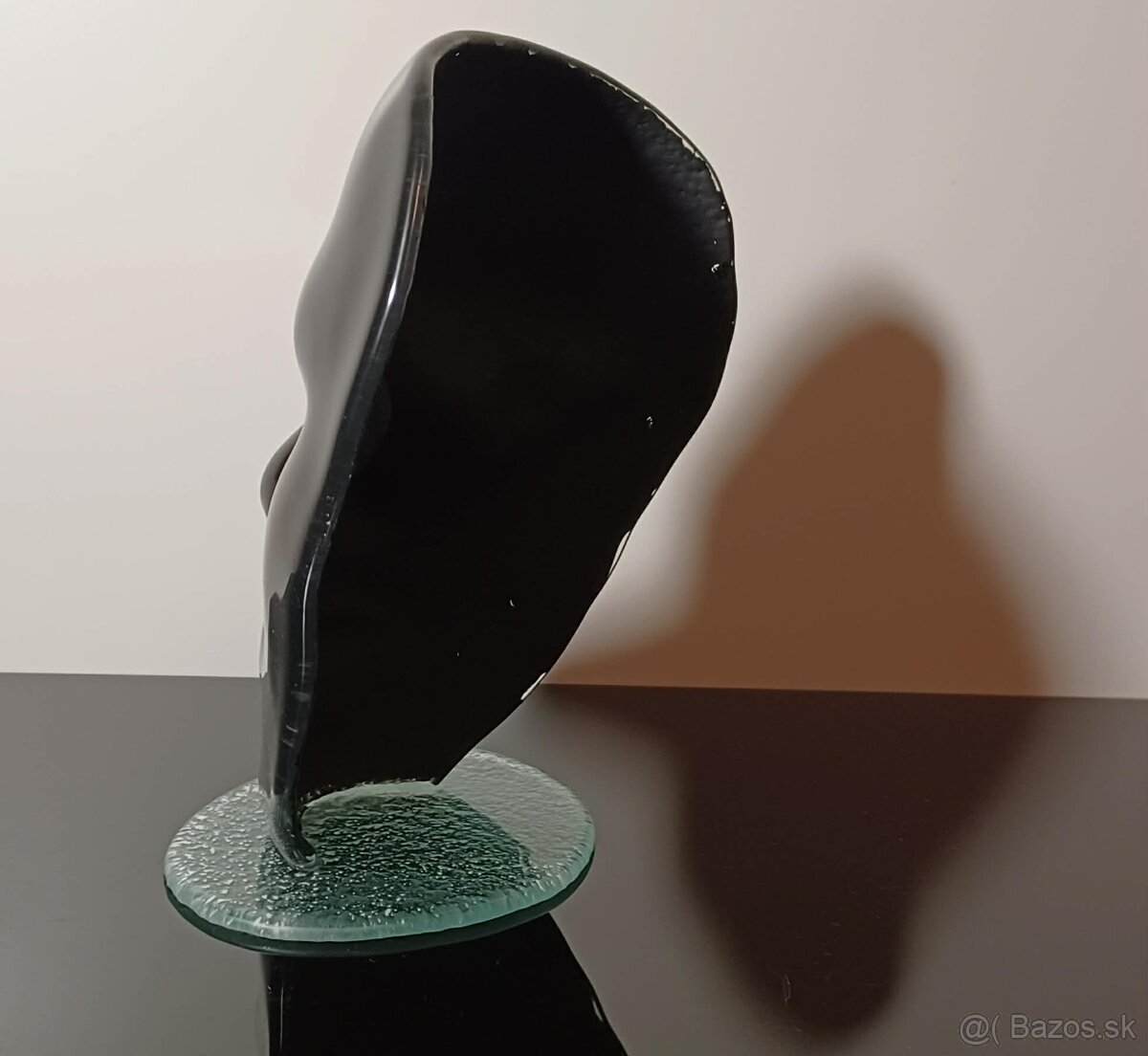 Zaujímavá sklenená plastika tvár - 2