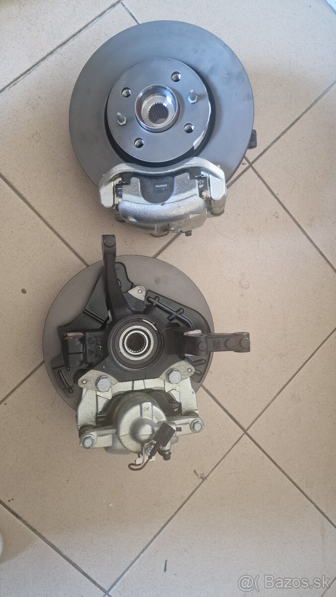 FIA5 500 set brzdové strmene,kotúče,platnicky,otoč - 2