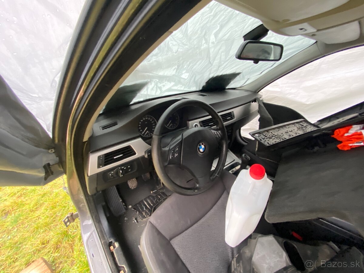 Rozpredam lacno bmw e91 318i - 2