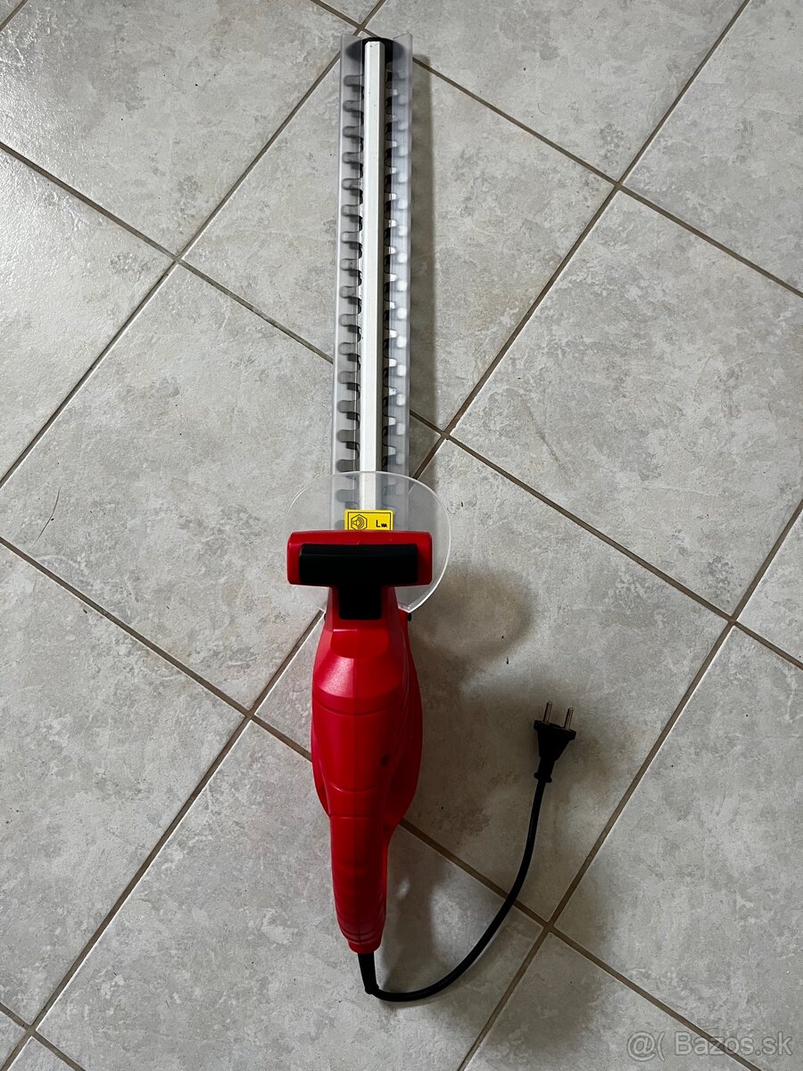 PLOTOVÉ NOŽNICE LEVITA HT 550 - 2