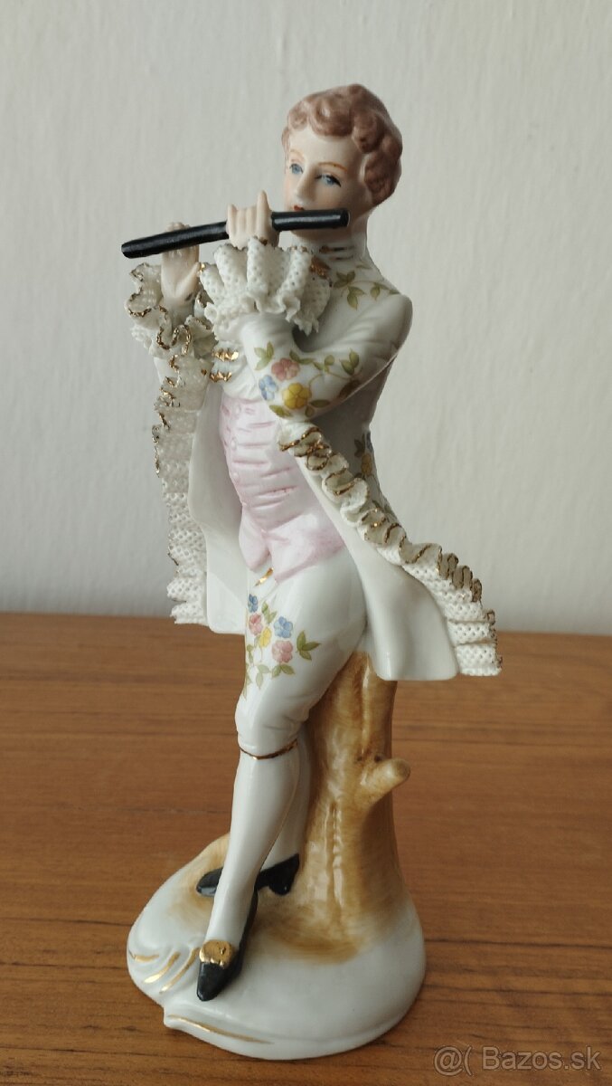 Starožitná porcelánová soška - 2