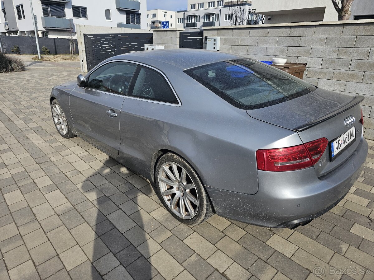 Audi A5 Kupé 2.0 tfsi manual - 2