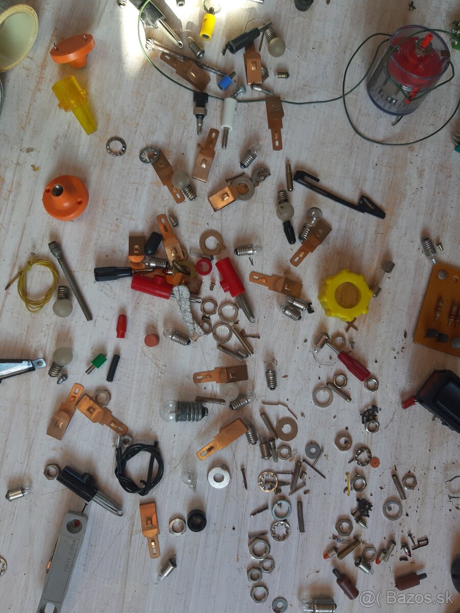 Predám pomocky pre modelarov zeleznic - 2