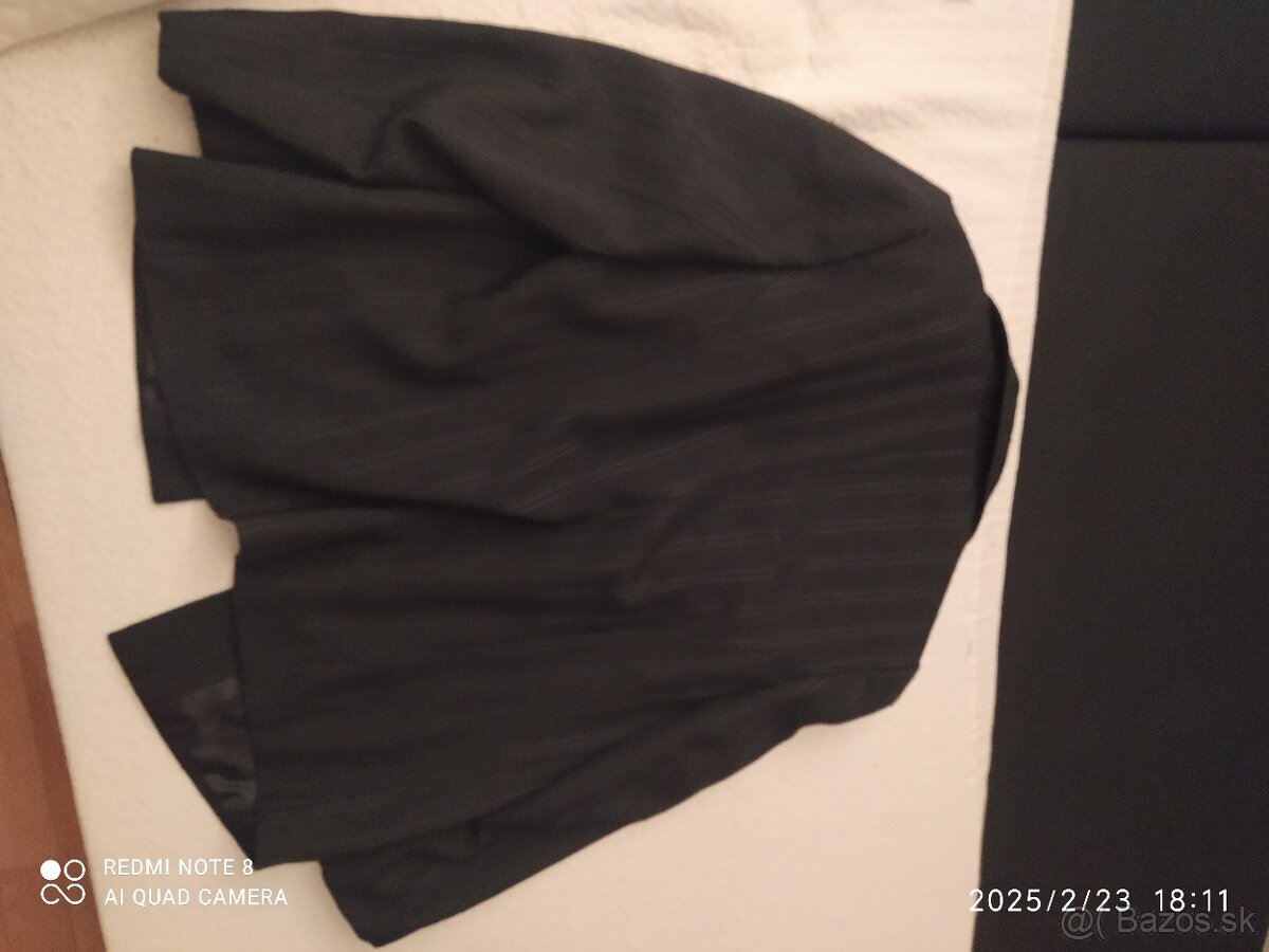 Dámske kostýmy - 2