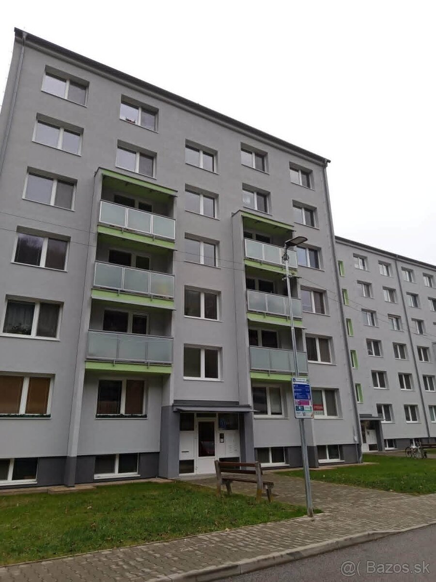 Trenčianske Teplice - predaj bytu s balkónom,dohoda na cene - 2