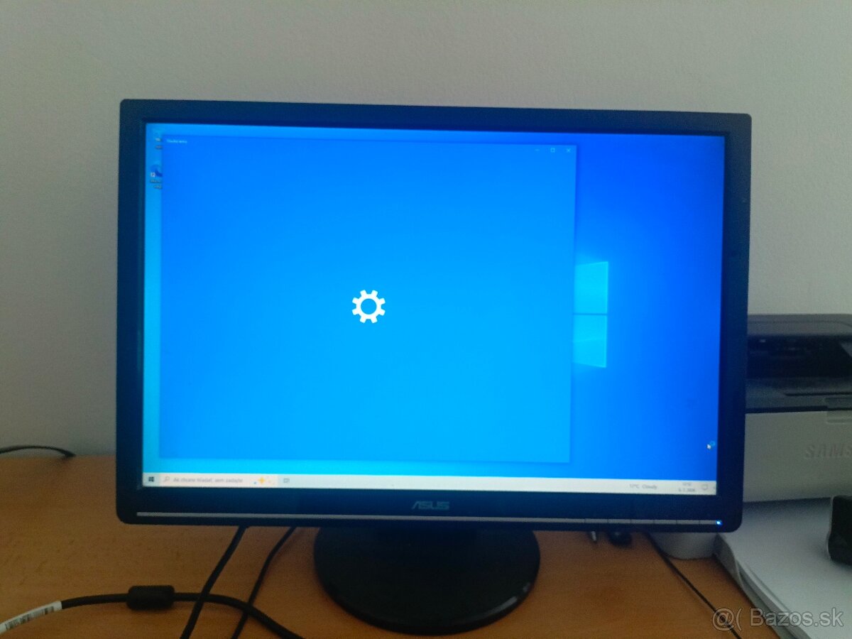 Asus vw221 1680x1050 - 2