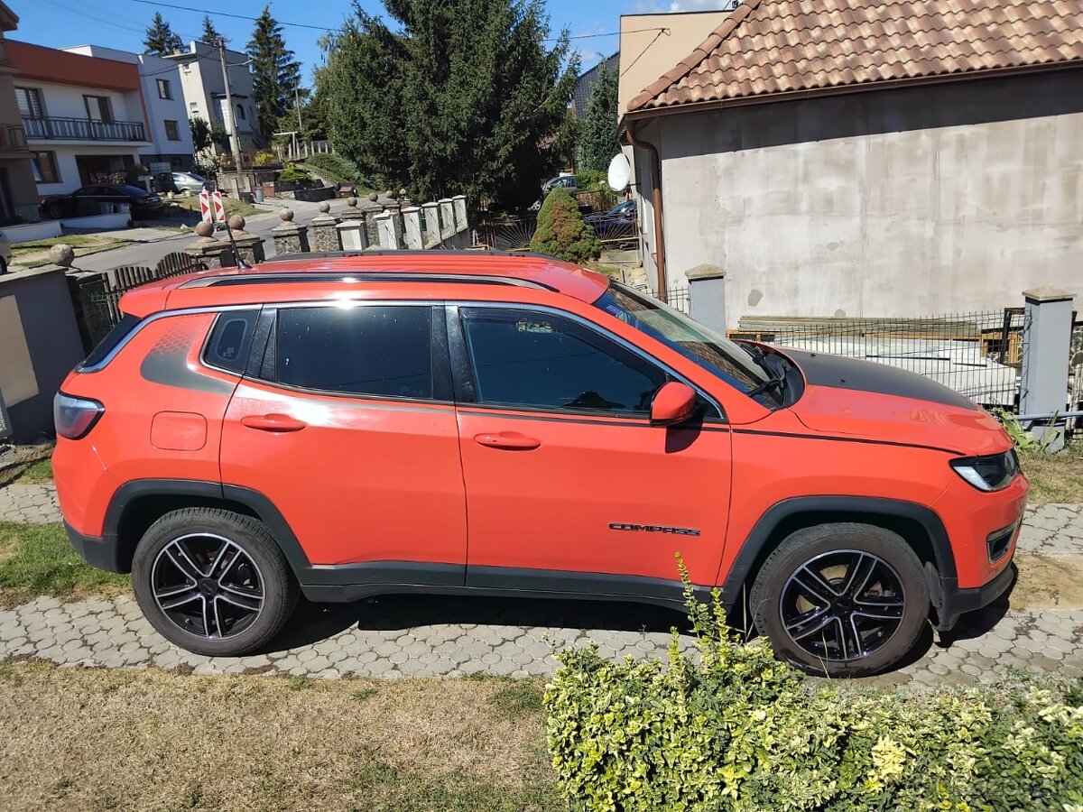 Jeep Compas - 2