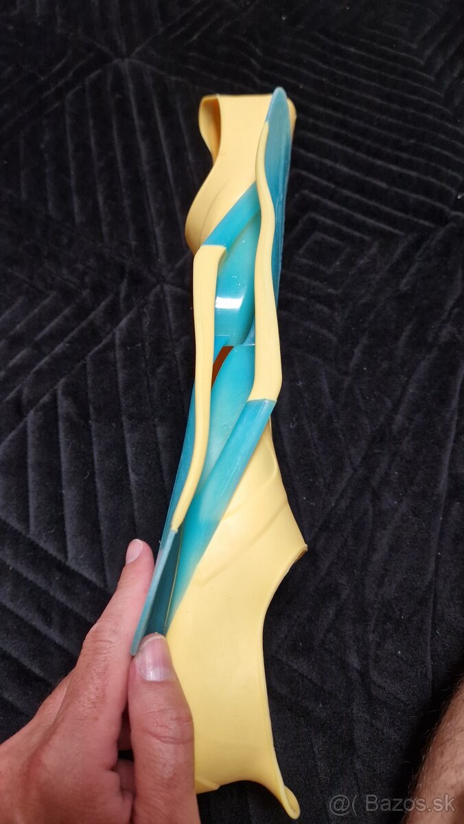 Plutvy decathlon 32/33 - 2