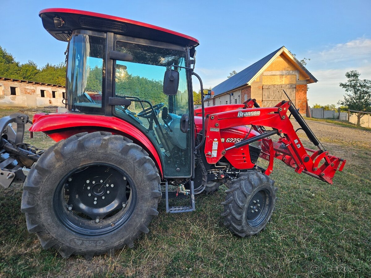 Traktor Branson - 2