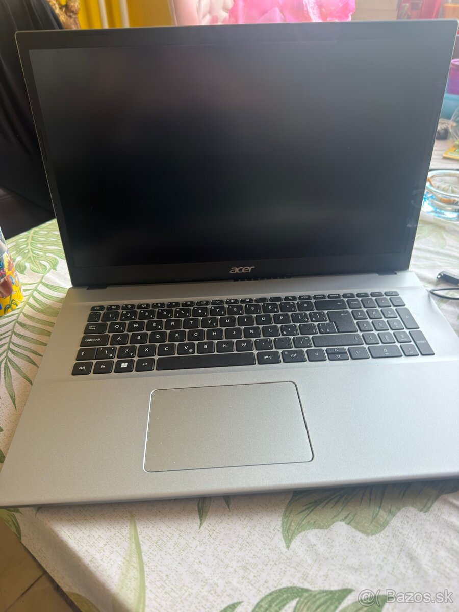 Acer Aspire A317-54 - 2