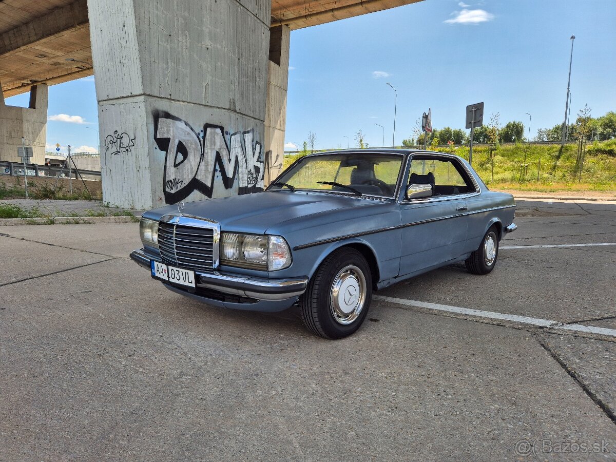 Mercedes-Benz 280CE W123 - 2
