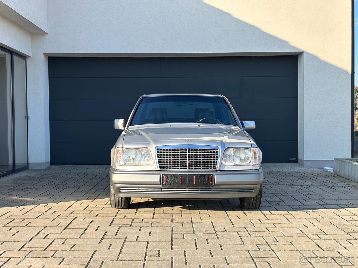 Mercedes Benz W124 320 140.000km - 2