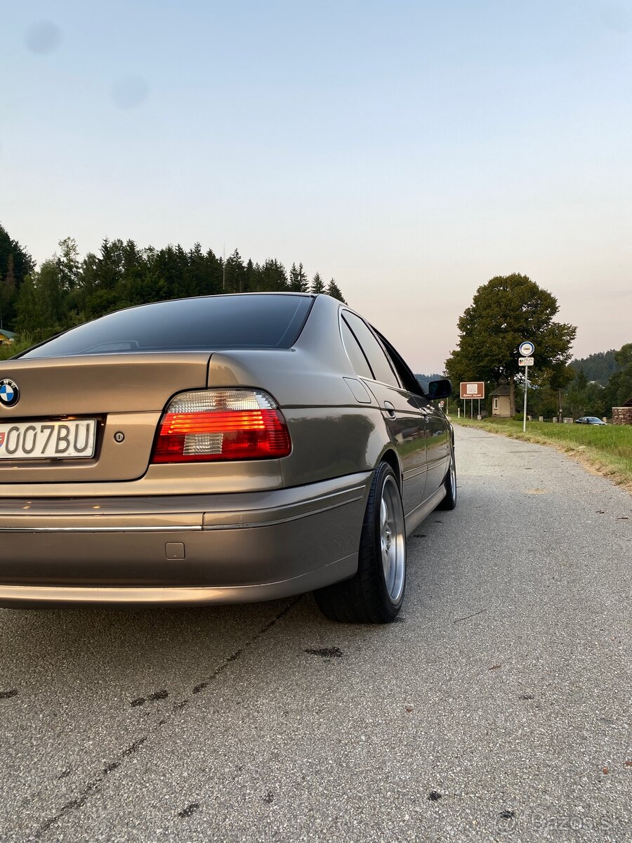 R18 BMW E39 dvojrozmer - 2