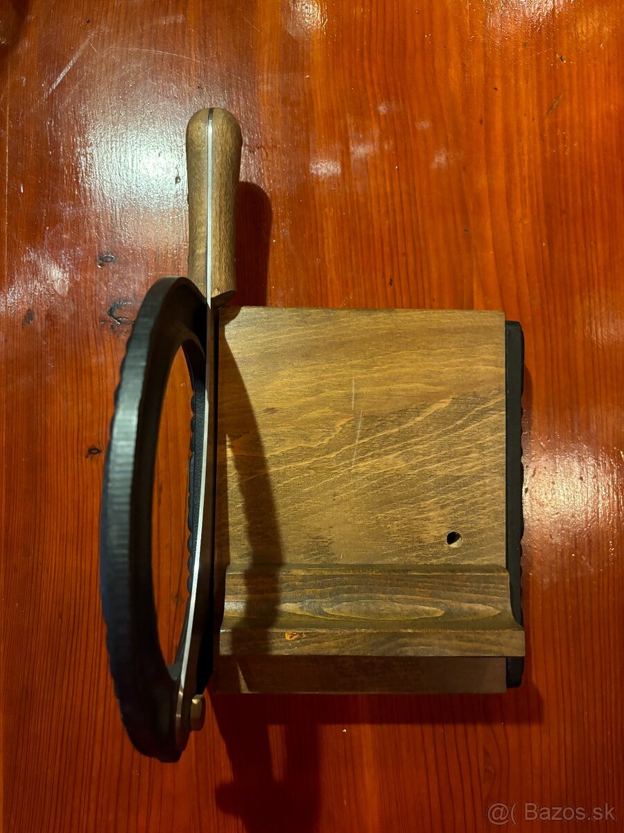 Retro krájač na chlieb - 2