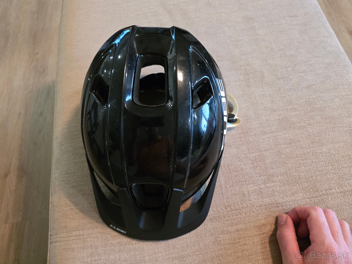 Cyklistická prilba Cube - 2