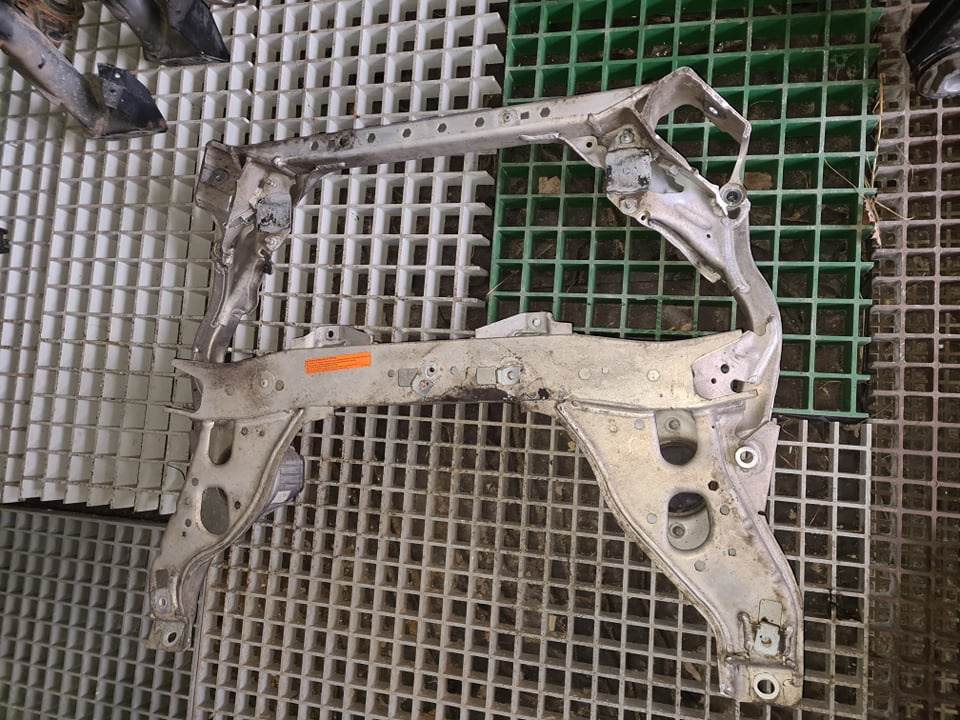 Predna napravnica BMW E90 E91 E87 - 2