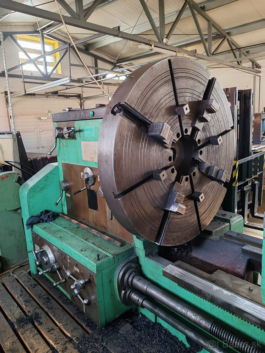 Sústruh SP 1250/3000 - 2