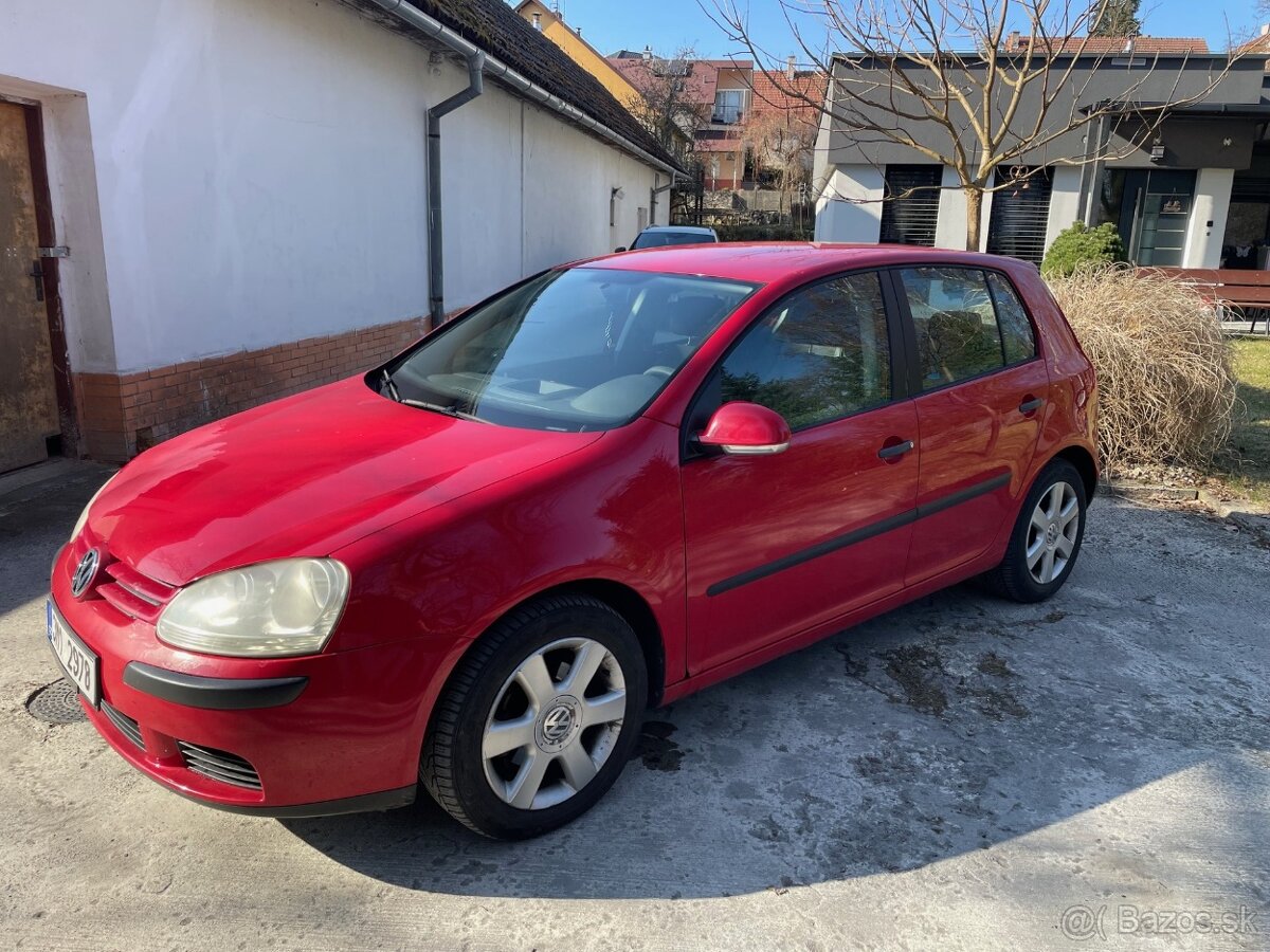 Golf V 1.4 55kw, najeto 139 tis km - 2