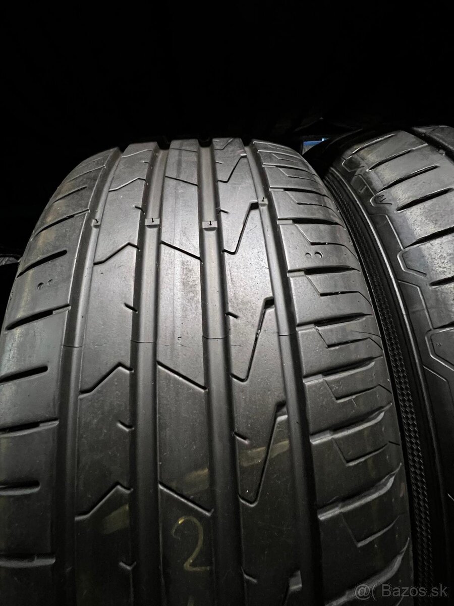 Letné pneumatiky hankook 215/55R17 - 2
