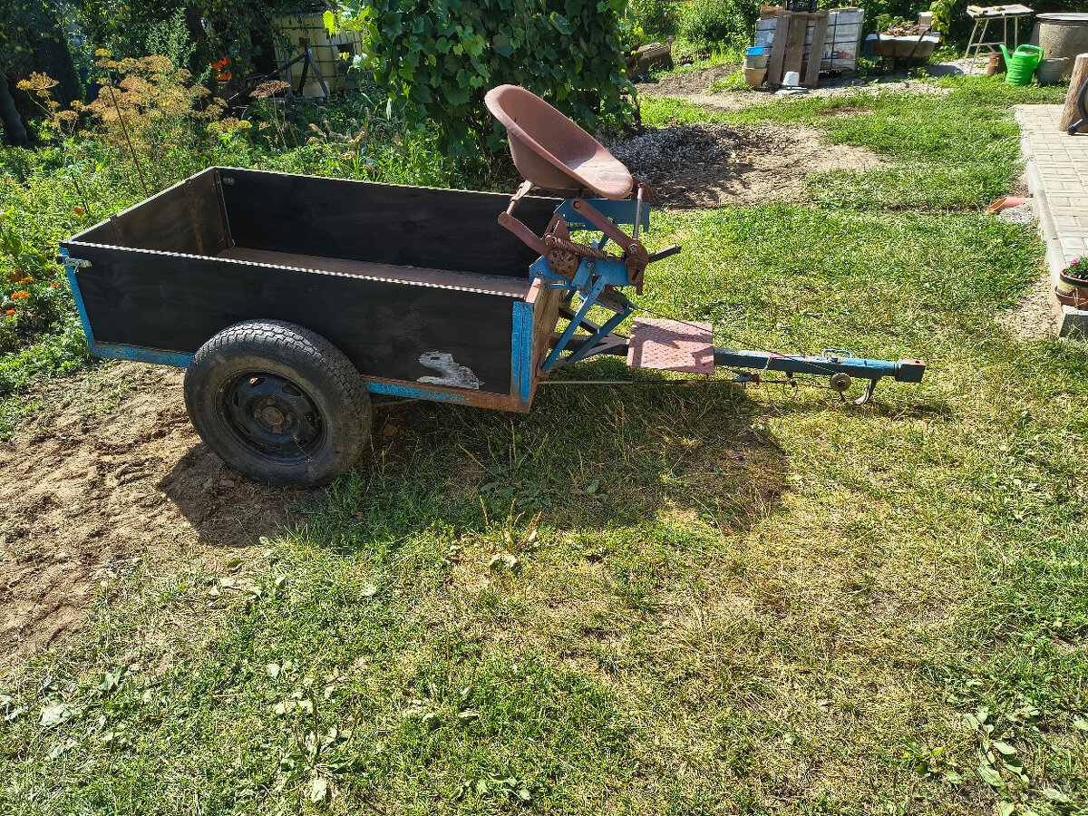 Vlečka za malotraktor - 2