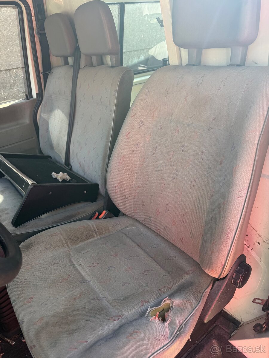 Sedačka na vw t4 - 2
