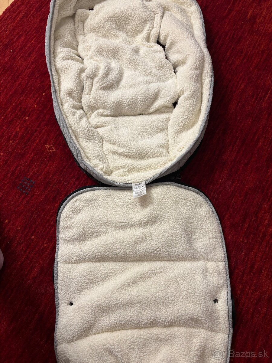 Fusak do autosedačky/ vajíčka+overal,oblečenie - 2