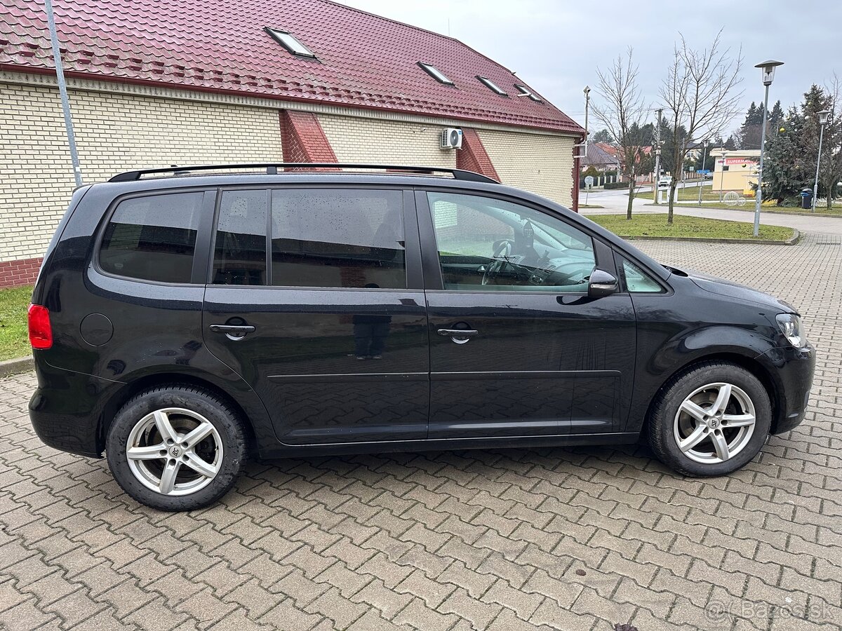 Volkswagen Touran 1.6tdi 2011 - 2