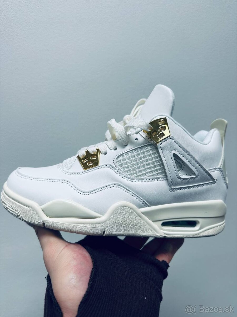 Jordan 4 Metallic Gold - 2