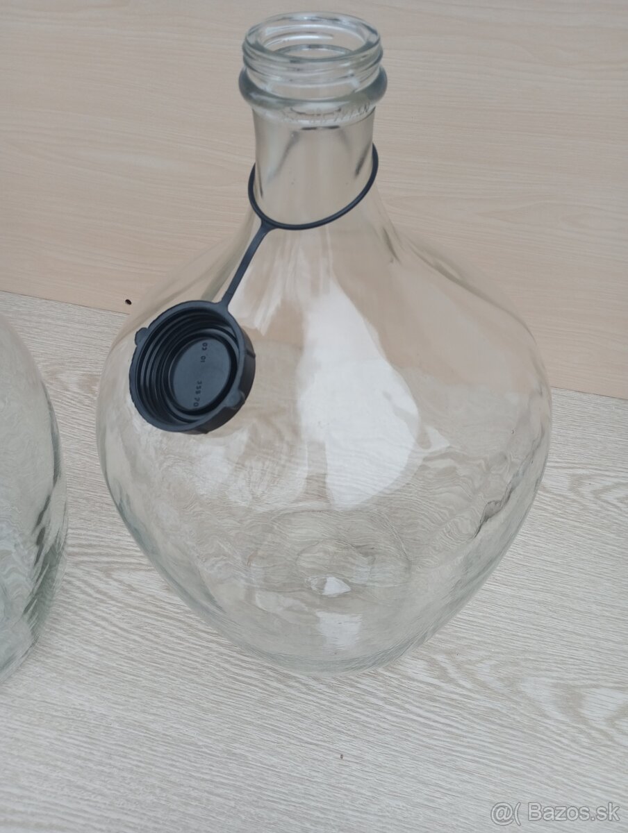 demižóny 25l závitové - 2